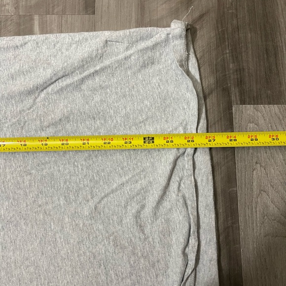 Vineyard Vines Medium Men’s Long Sleeve Shirt Graphic Football - Picture 8 of 8